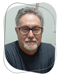 Prof. Luis