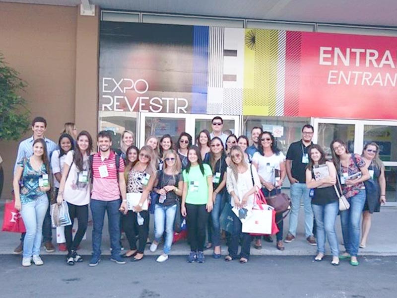 Viagens acadêmicas dos alunos de arquitetura e urbanismo